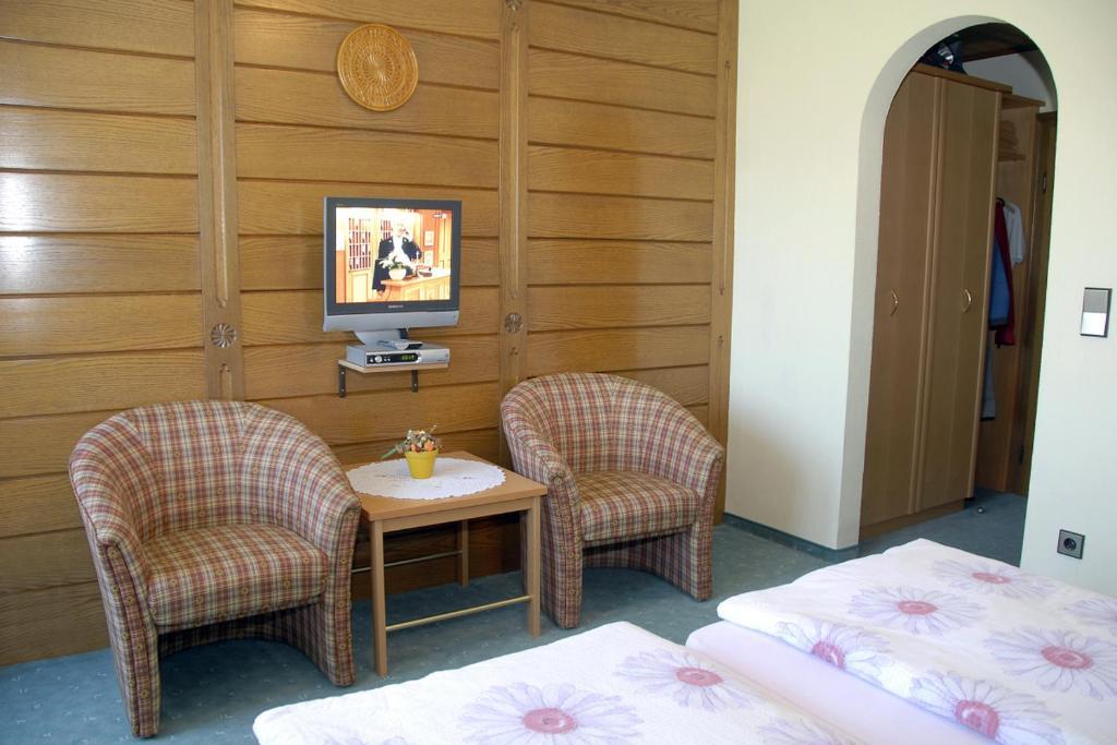 Hotel Gästehaus Trattner Mauterndorf  Zimmer foto